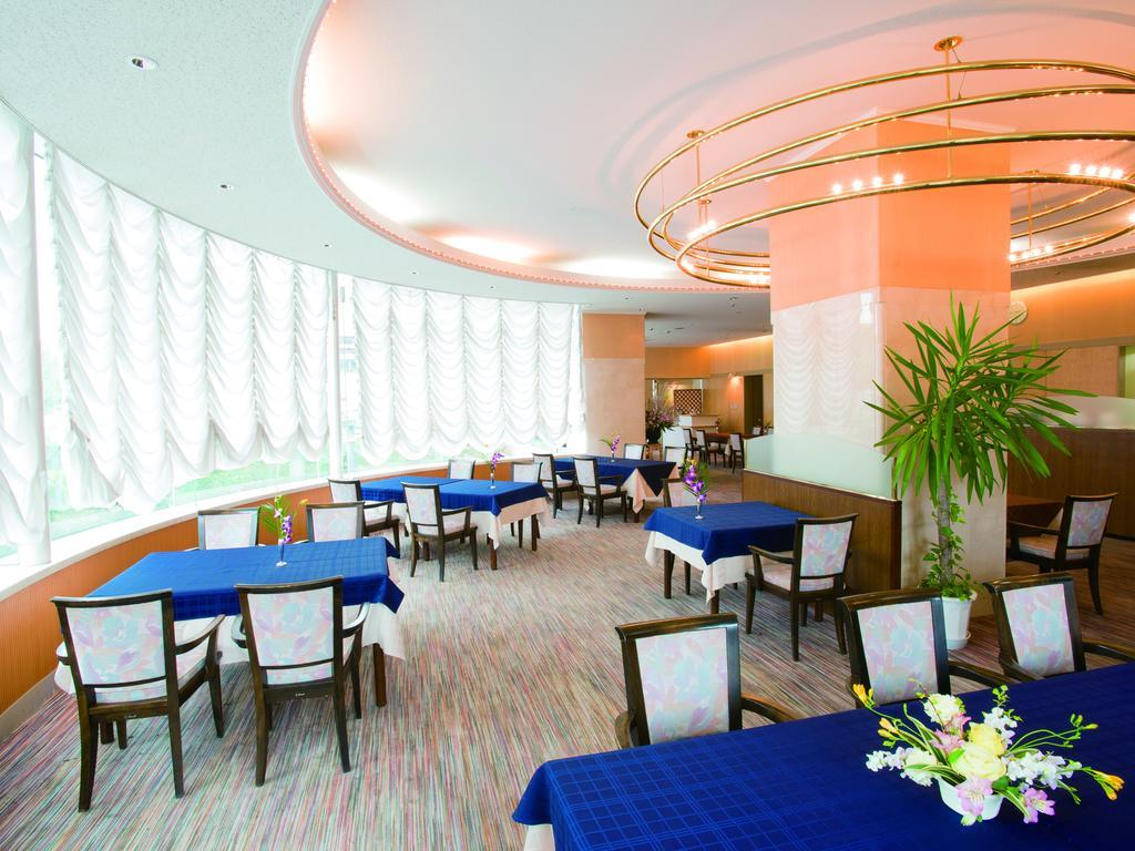 Hotel Crown Palais Kofu Eksteriør bilde