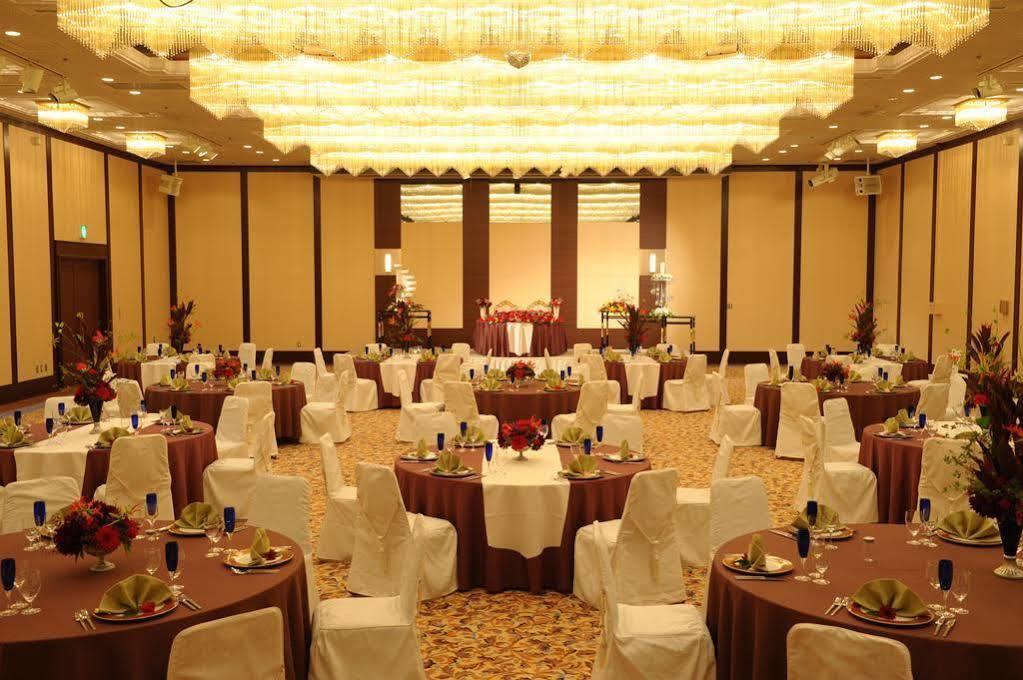 Hotel Crown Palais Kofu Eksteriør bilde